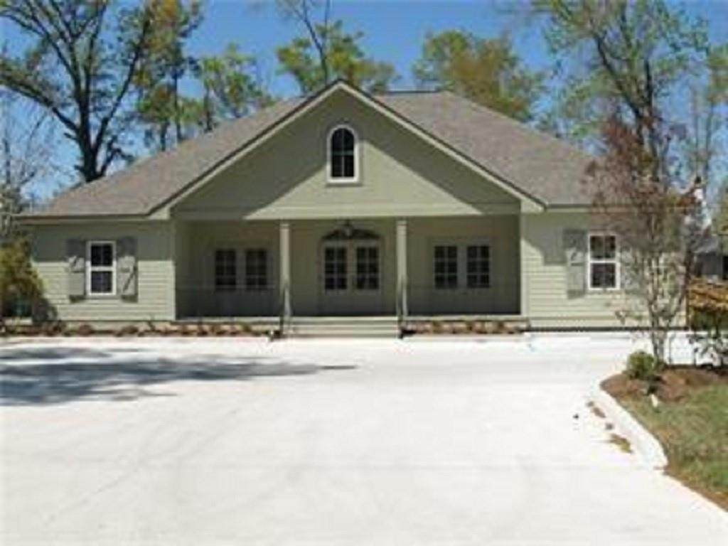 800 Ramon Street - Photo 1
