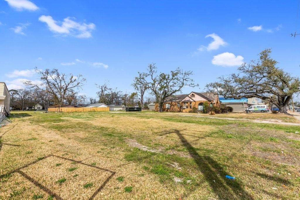 2214 Ryan Street - Photo 1