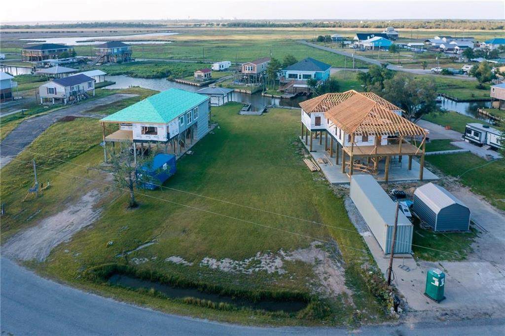  Lake View Drive - Photo 1