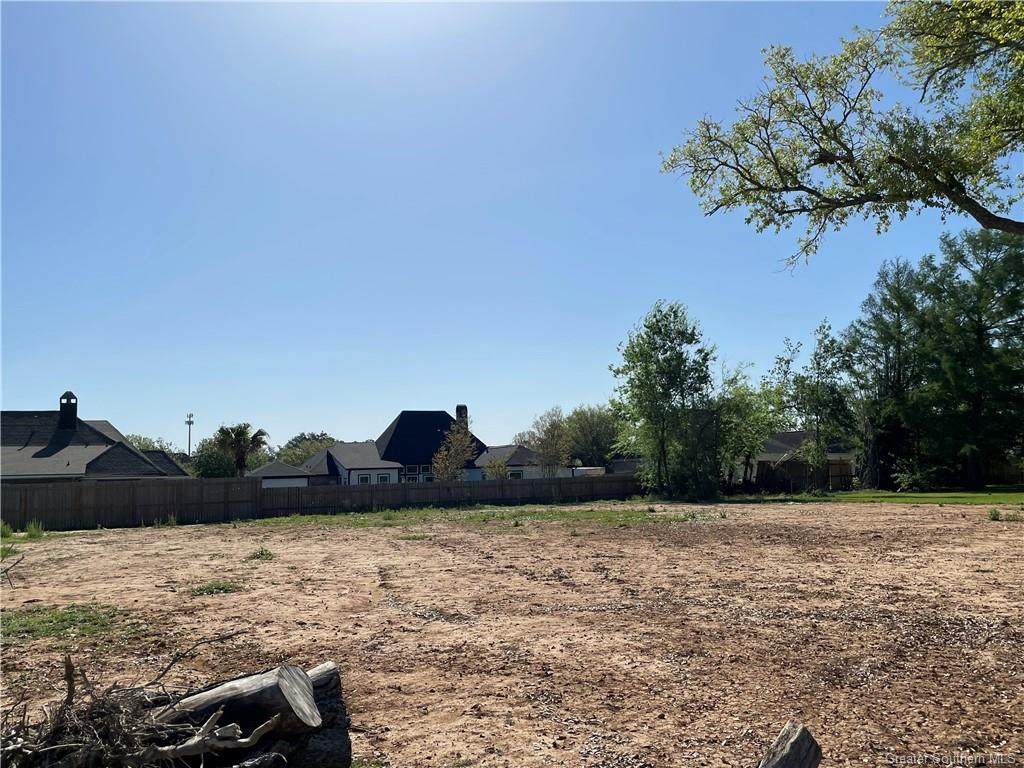 4931 Country Club Court - Photo 1