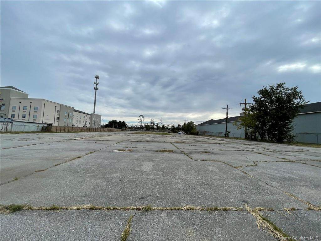 1010 Martin Luther King Highway - Photo 1