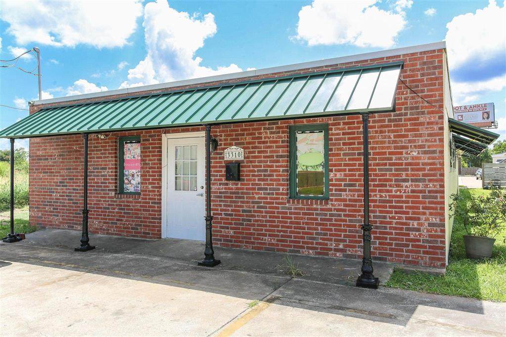 3310 Creole Street - Photo 1