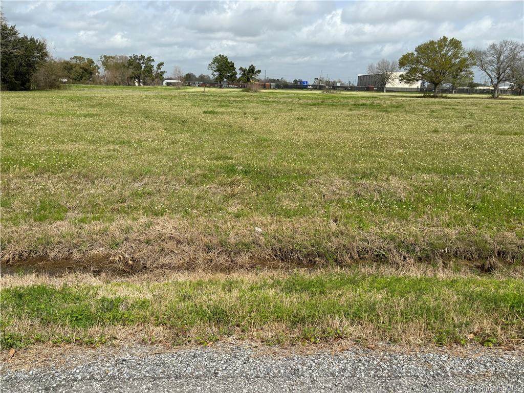 4 Gerald Drive - Photo 1