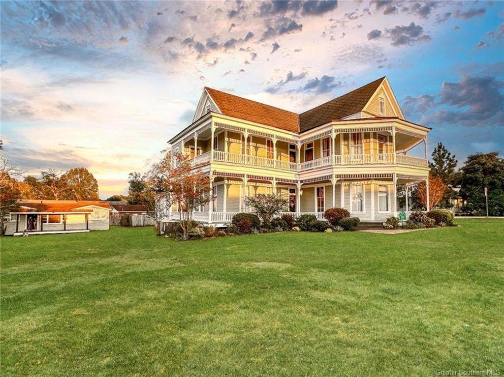 203 1st Street - Photo 1