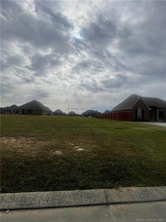2513 Crest Drive - Photo 1