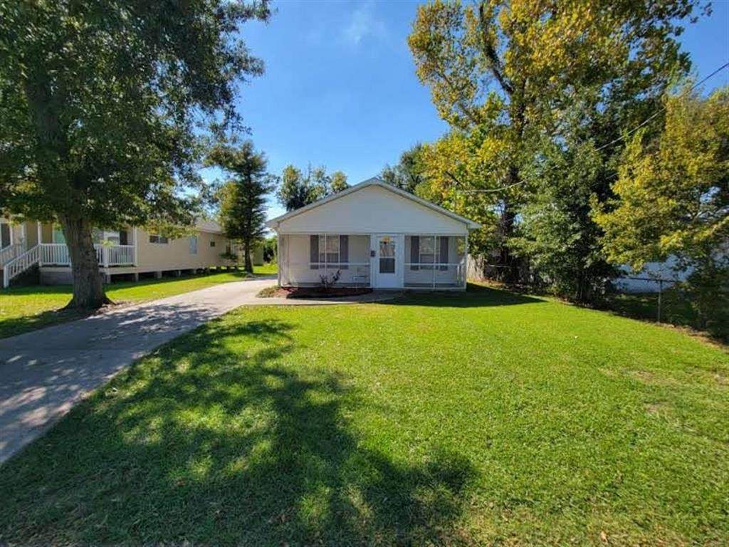 1408 Fournet Street - Photo 1