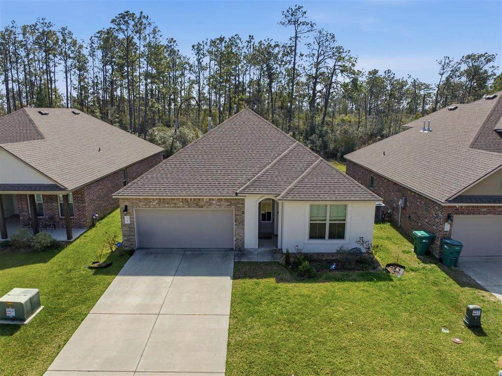 1716 Sawgrass Drive - Photo 1