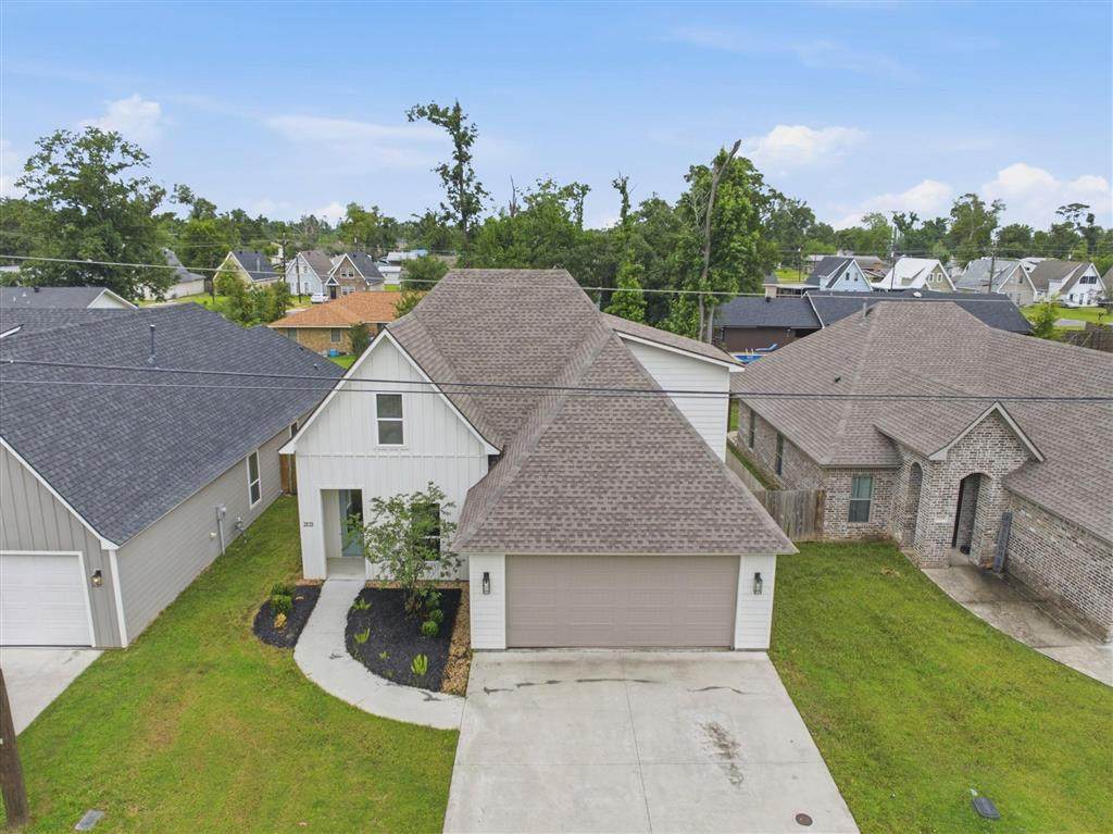 2121 Aubrianna Lane - Photo 1