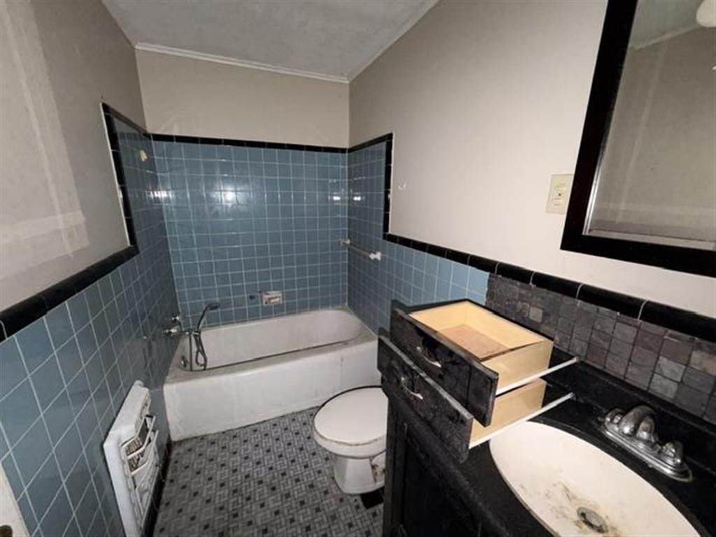 4709 Canal Street - Photo 1