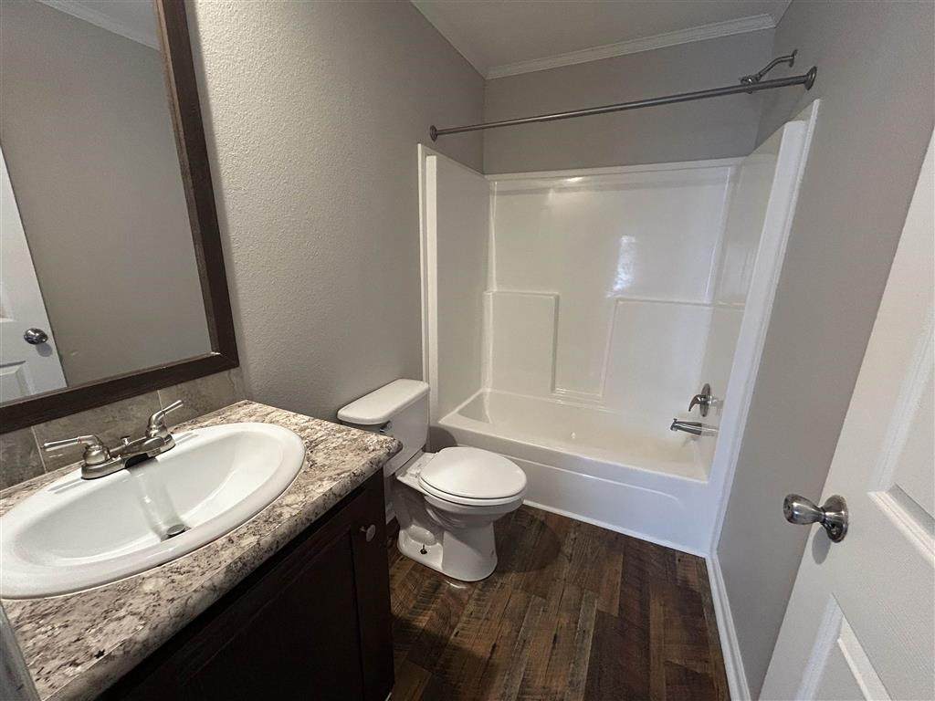 https://bt-photos.global.ssl.fastly.net/swla/orig_boomver_2_SWL26001219-2.jpg