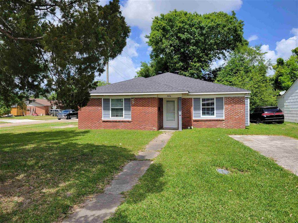 1125 4th Avenue - Photo 1