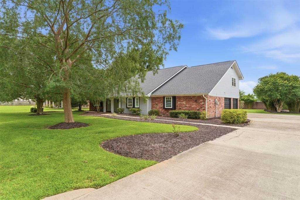 4808 Quail Hollow Dr Drive - Photo 1