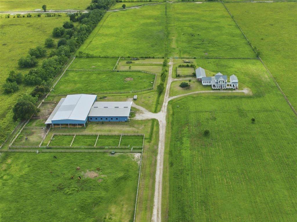 105 Big Woods Road - Photo 1