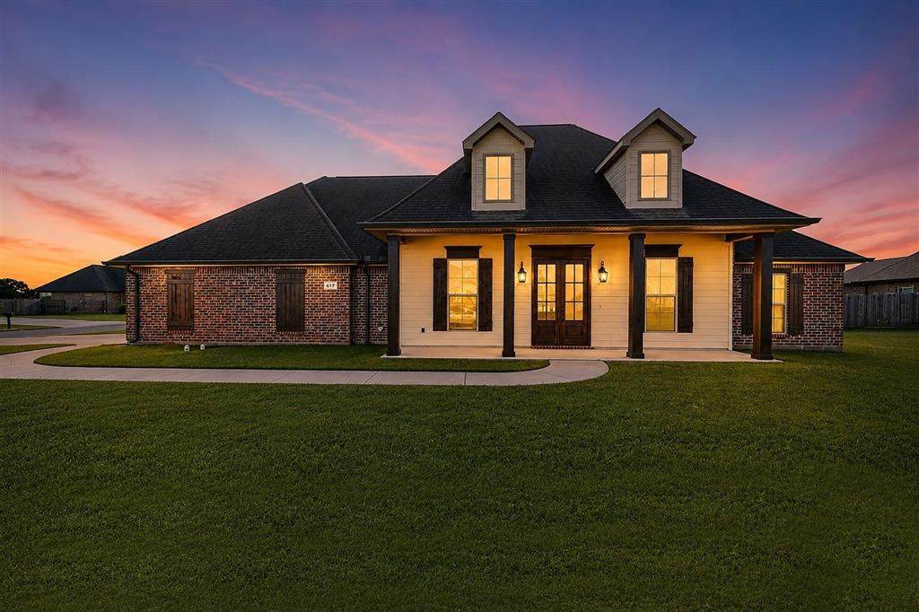 617 Cedar Ridge Street - Photo 1