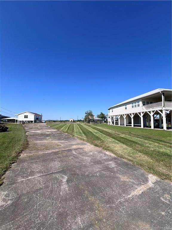 3664 Lake View Drive - Photo 1