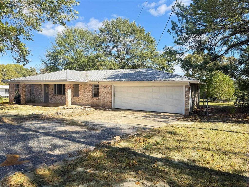 4549 Main Street - Photo 1