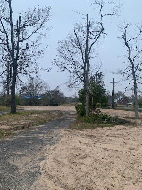 3308 Prien Lake Road - Photo 1