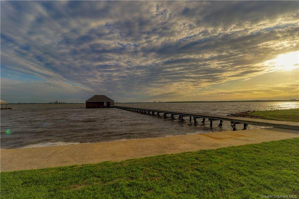 7090 Moss Lake Lane - Photo 1