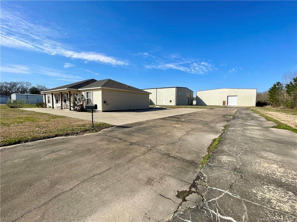 405 Nielson Road - Photo 1