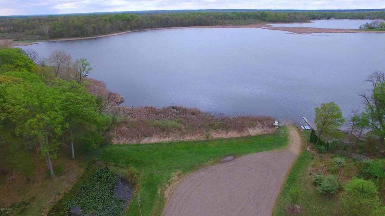 8809 Beechwood Court - Photo 1