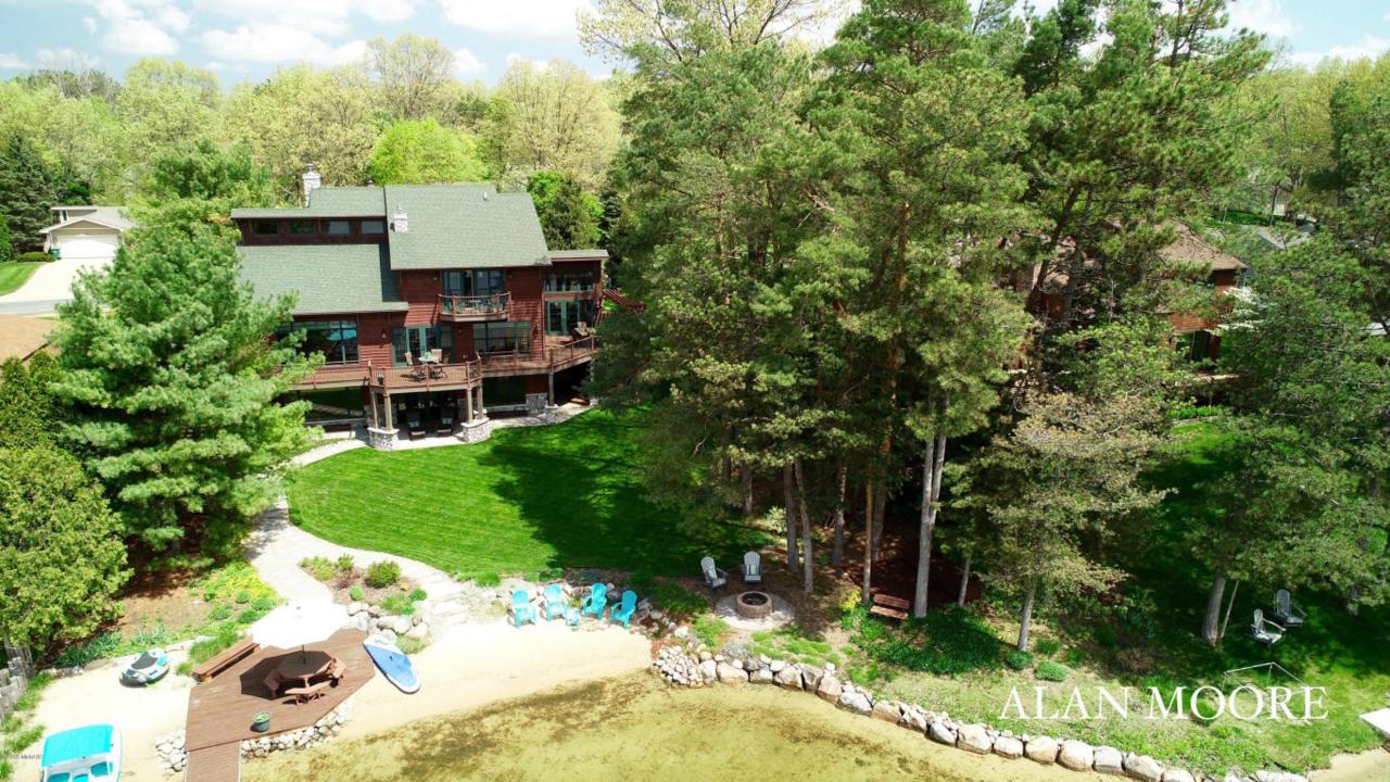 5654 Arroyo Vista Drive - Photo 1