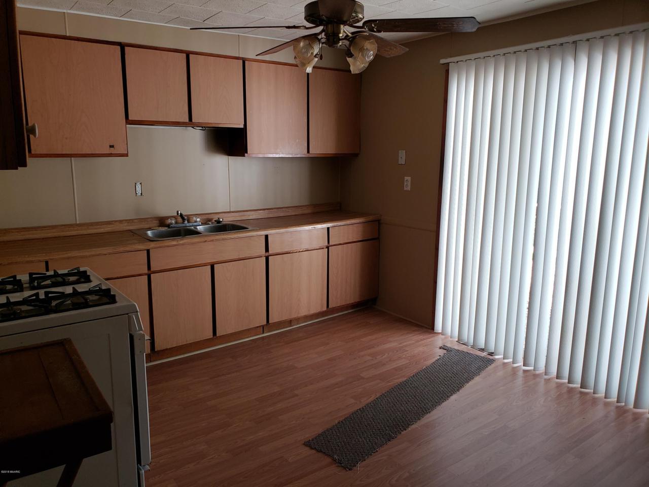 3803 Underwood Drive - Photo 1