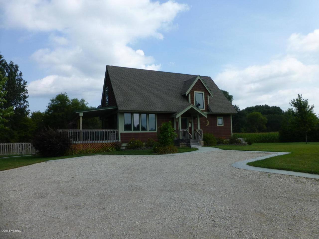 3310 Lilac Road - Photo 1