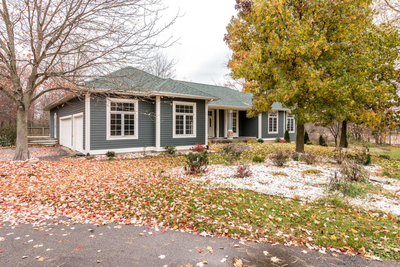 8200 Powderhorn Trail - Photo 1