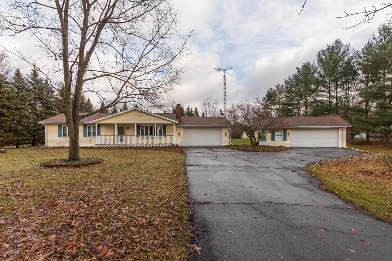 13781 34th Street - Photo 1