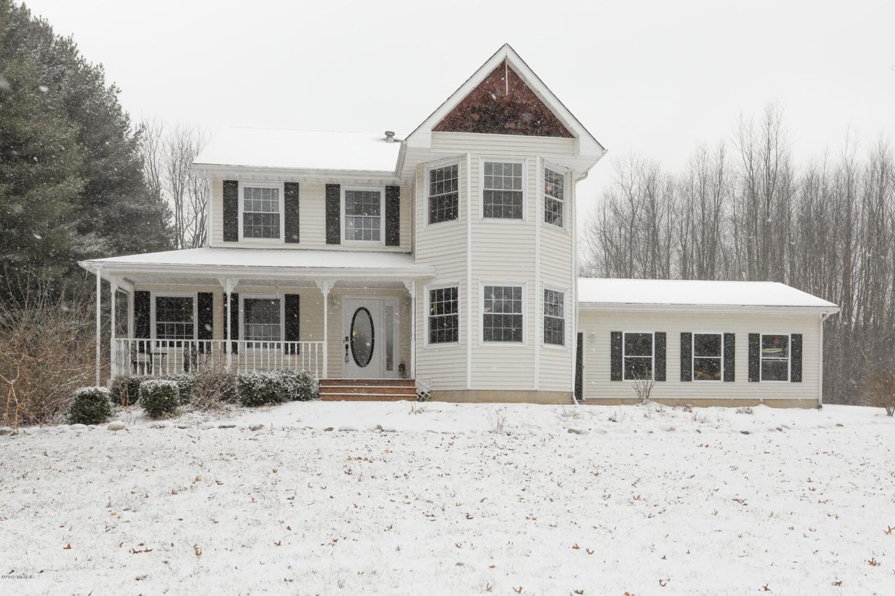 10121 U Avenue - Photo 1