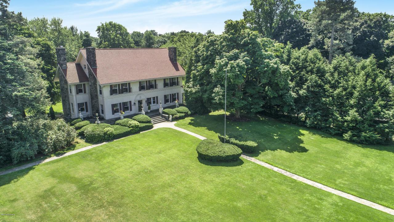 958 South Shore Drive - Photo 1
