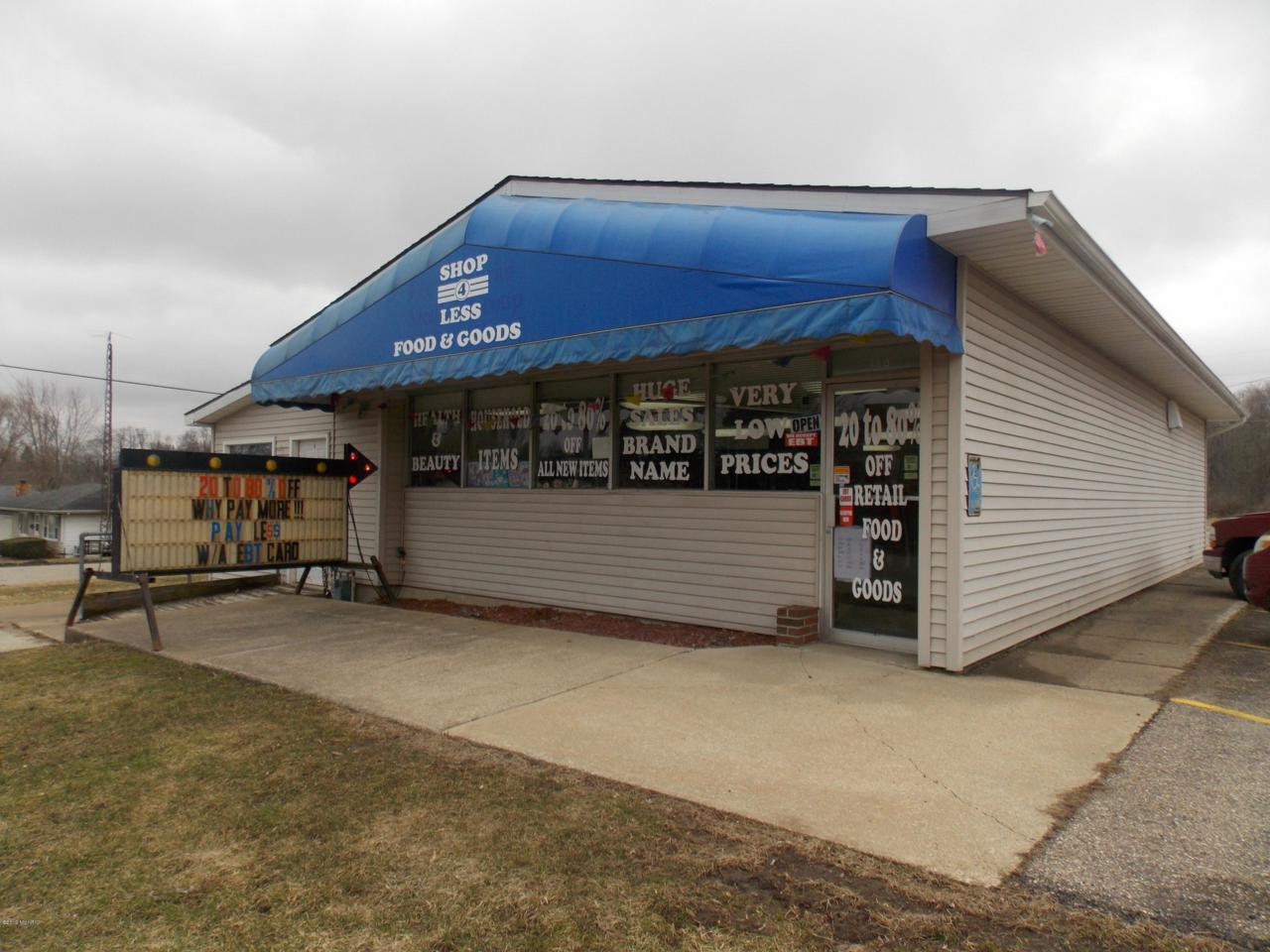 116 Spencer Road - Photo 1