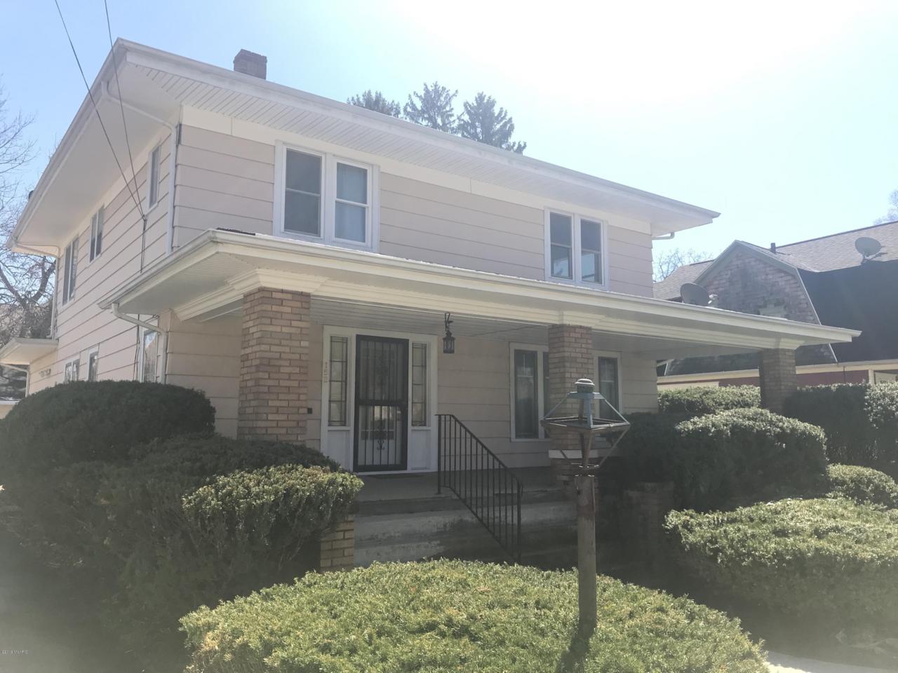 152 Chestnut Street - Photo 1