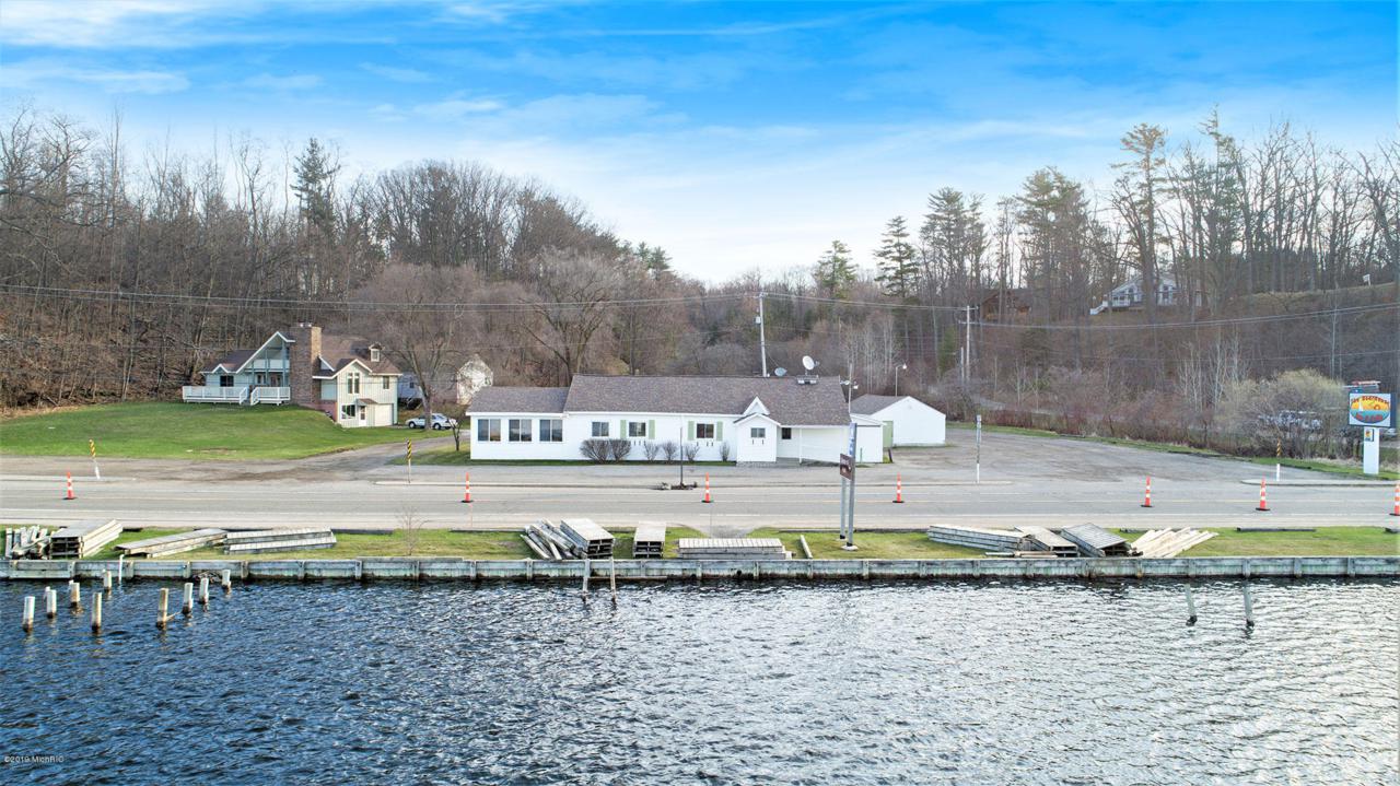 5164 Monroe Road - Photo 1