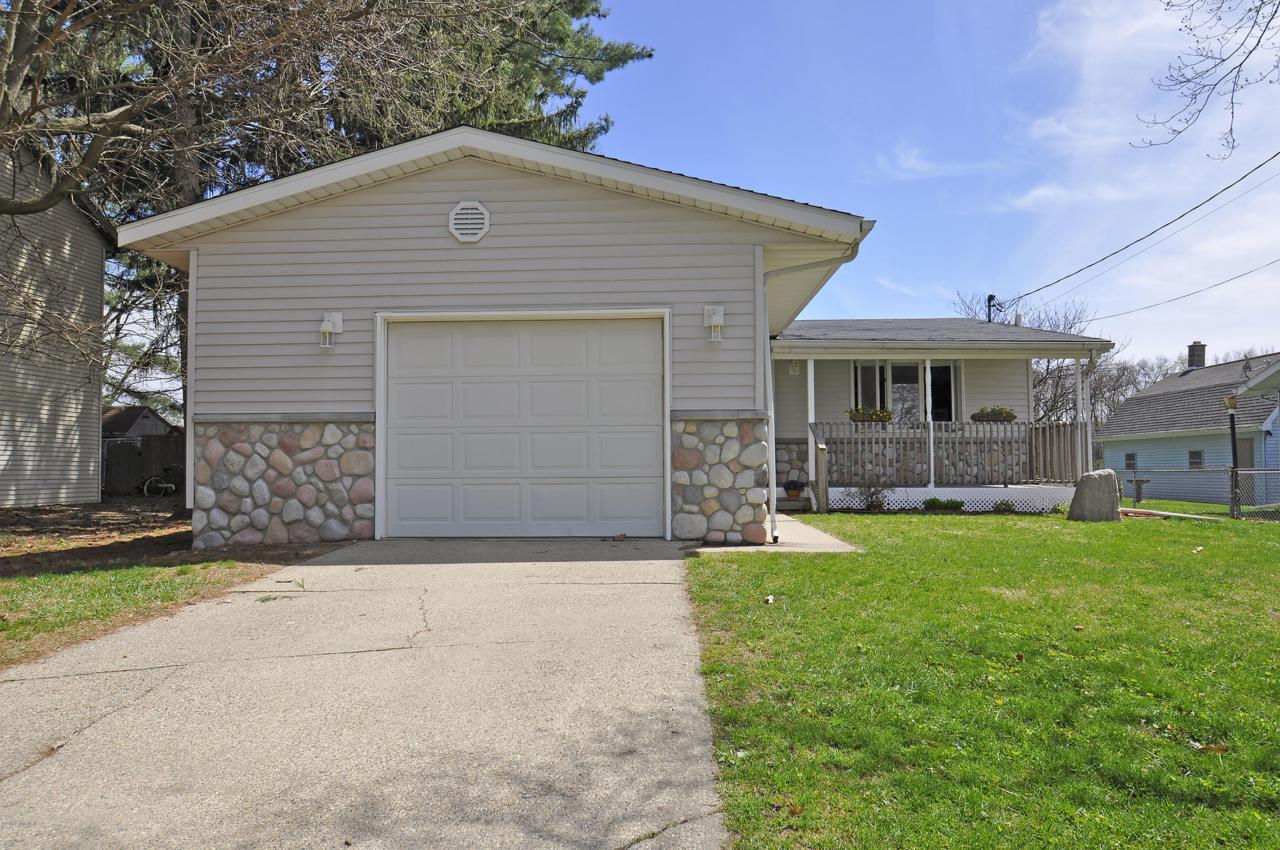 70881 Lakeview Drive - Photo 1