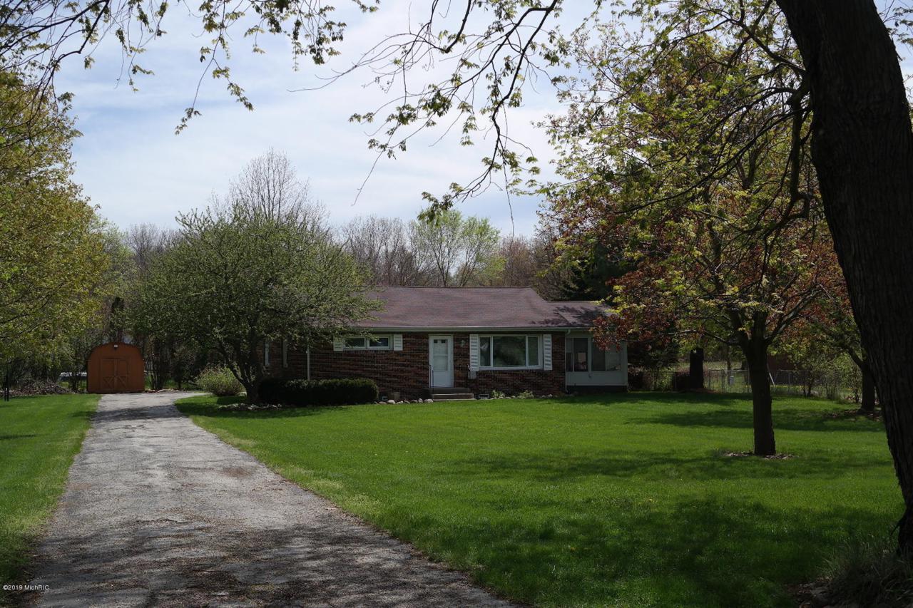 2527 Bond Street - Photo 1