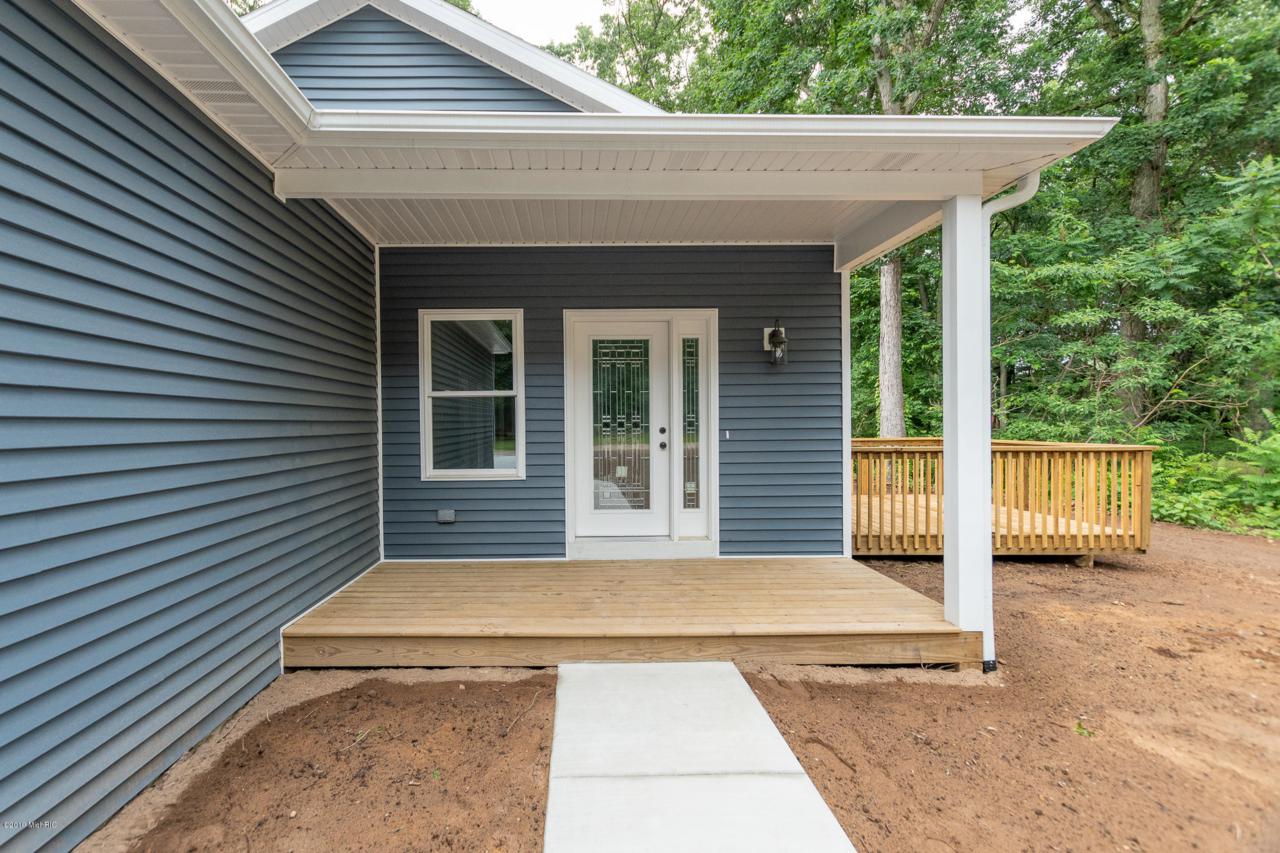 301 Harris Street - Photo 1