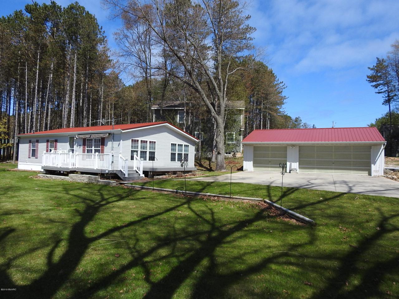 8009 Lumberjack Drive - Photo 1