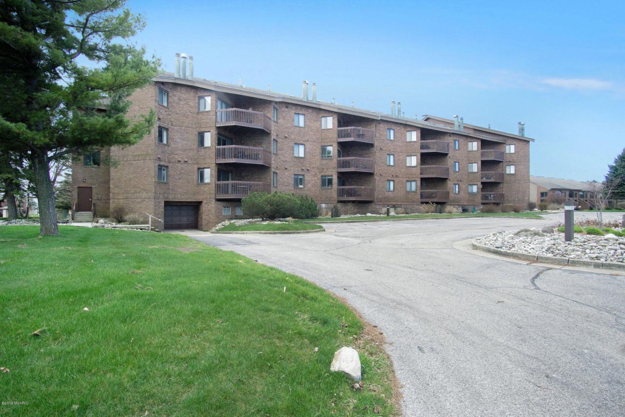 368 Harbor Drive - Photo 1