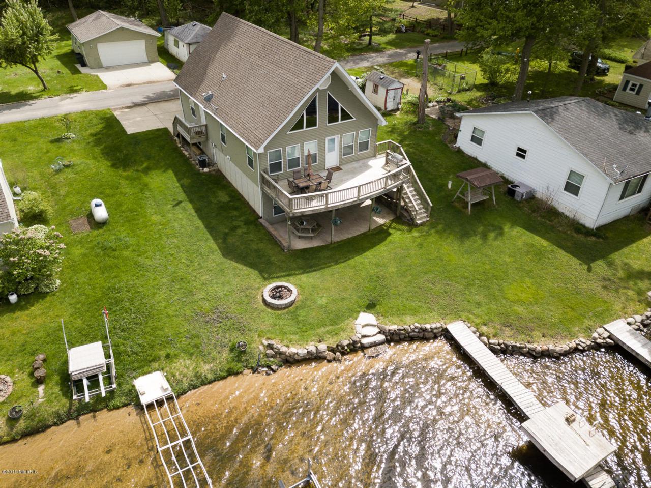 47192 Woodland Drive - Photo 1