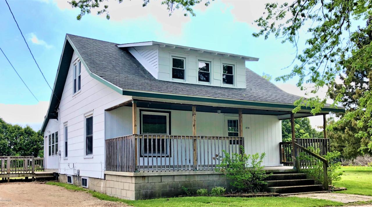 419 Fuller Avenue - Photo 1