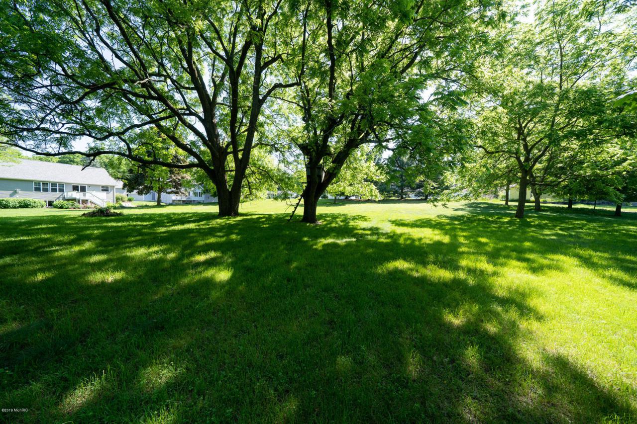 0 Lakewood Boulevard - Photo 1