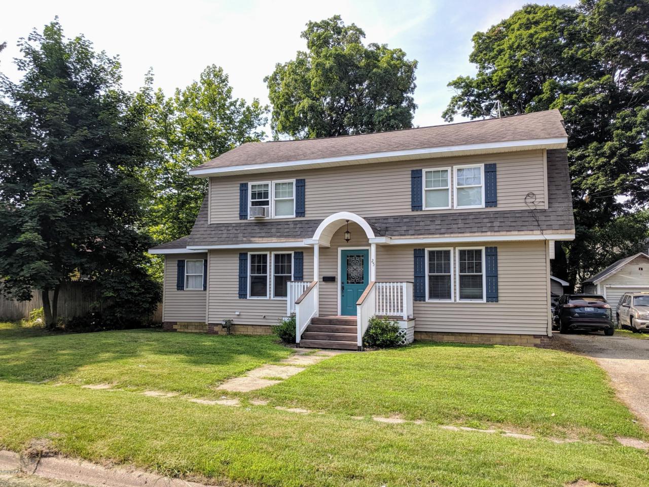 25 Monroe Street - Photo 1