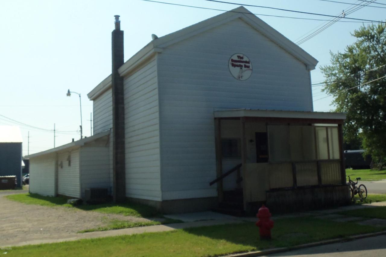173 Monroe Street - Photo 1