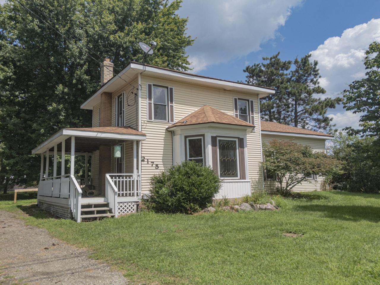 2175 Bowes Street - Photo 1