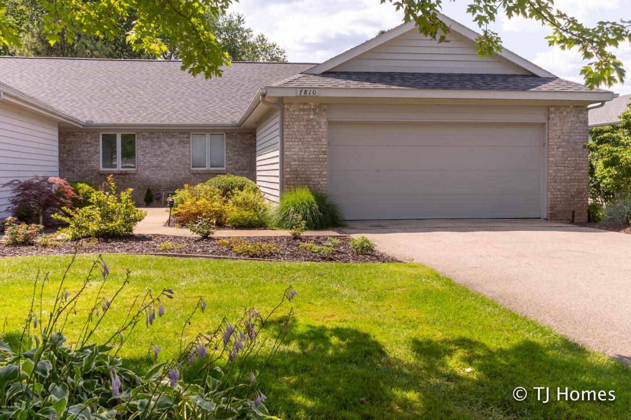 7810 Oakmont Court - Photo 1