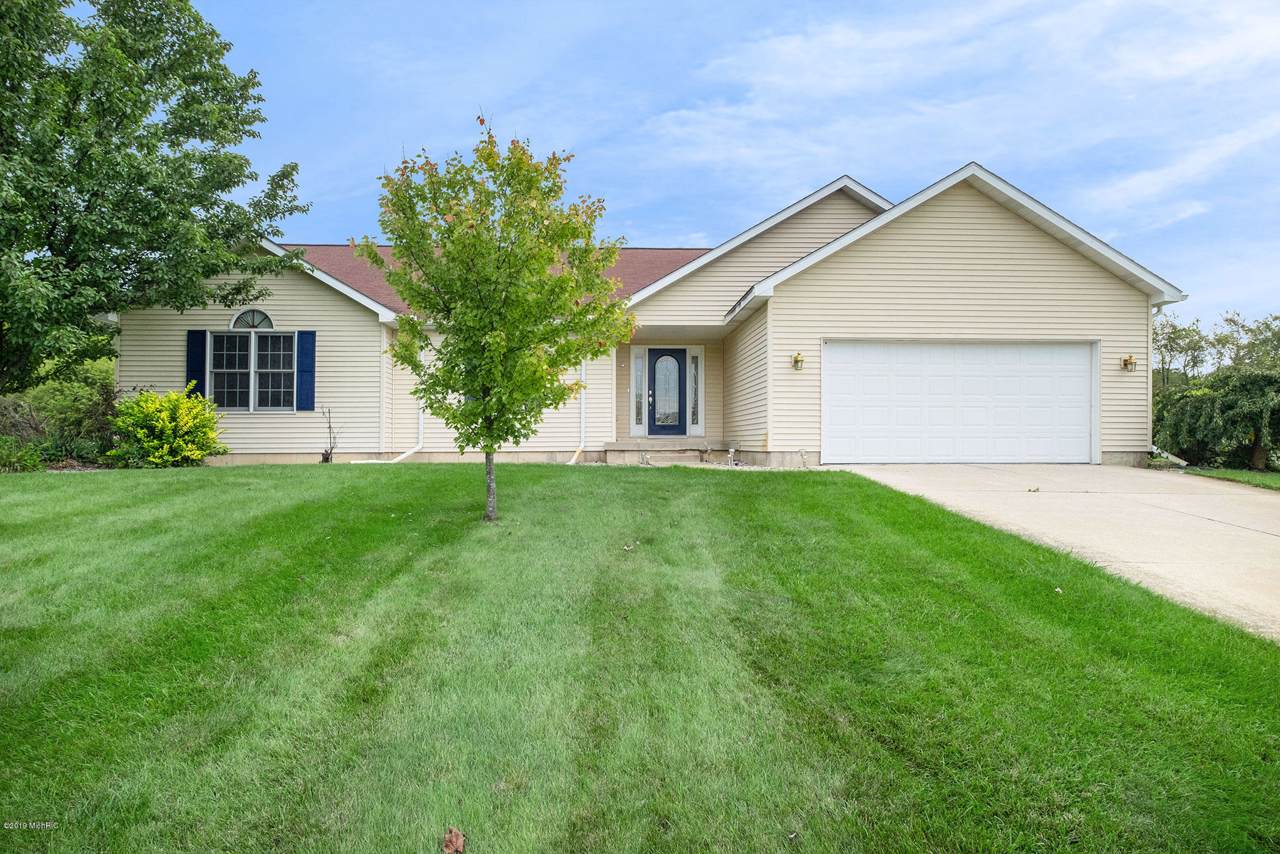 5206 Ravine Drive - Photo 1