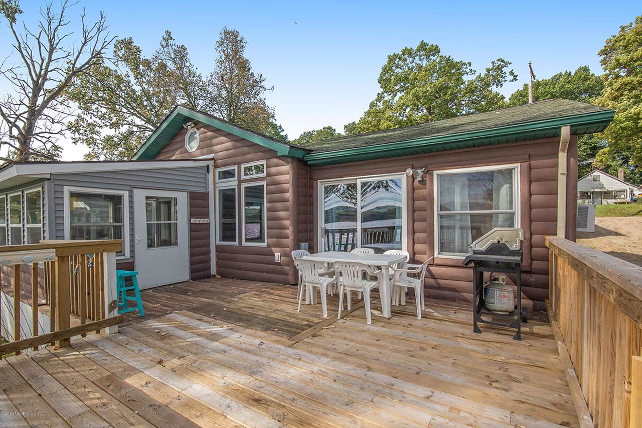 62 Sundago Park Street - Photo 1