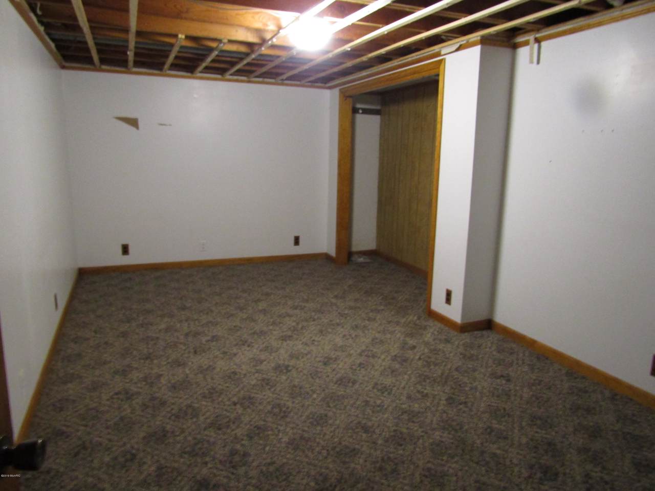 664 48th St. Street - Photo 1