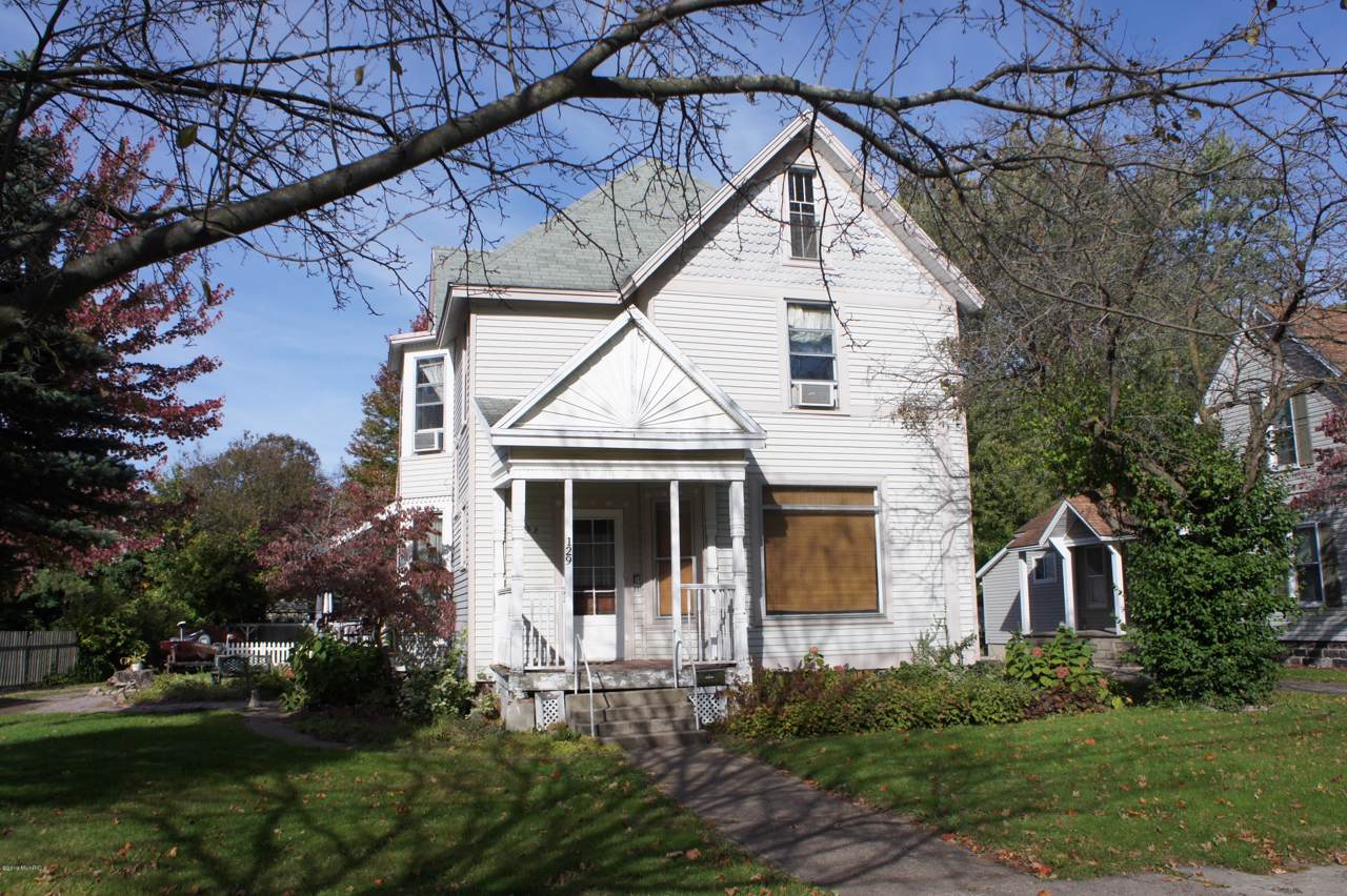 129 Pearl Street - Photo 1